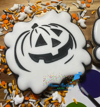 Load image into Gallery viewer, Paint your own HALLOWEEN Cookie
